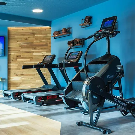 Golden Tulip Lyon Ouest Techlid &