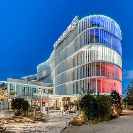 Golden Tulip Lyon Ouest Techlid & Hotel Limonest