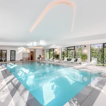 Hotel Golden Tulip Lyon Ouest Techlid & Limonest