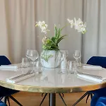Golden Tulip Lyon Ouest Techlid & Hotel