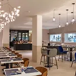 Golden Tulip Lyon Ouest Techlid & Limonest
