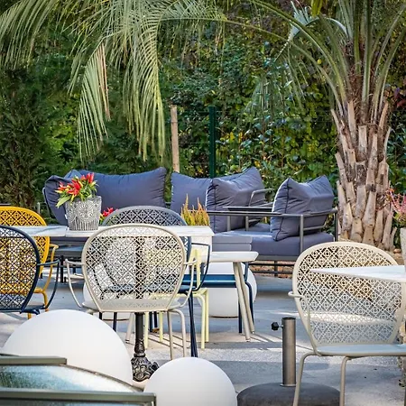 Hotel Golden Tulip Lyon Ouest Techlid &