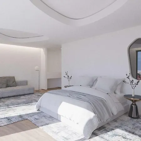 Golden Tulip Lyon Ouest Techlid & Limonest
