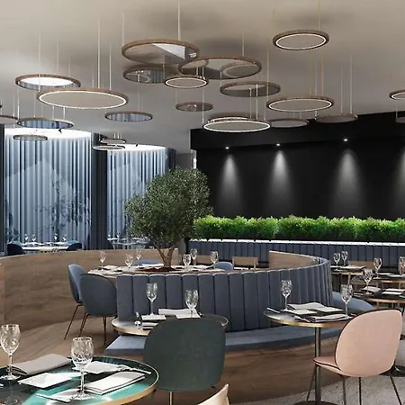 Golden Tulip Lyon Ouest Techlid & Hotel
