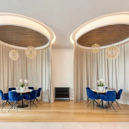 Golden Tulip Lyon Ouest Techlid & 4* Limonest