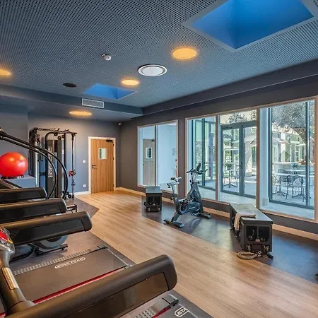 Golden Tulip Lyon Ouest Techlid &