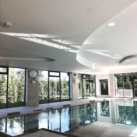 Golden Tulip Lyon Ouest Techlid & Limonest