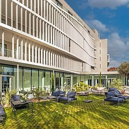 Hotel Golden Tulip Lyon Ouest Techlid &